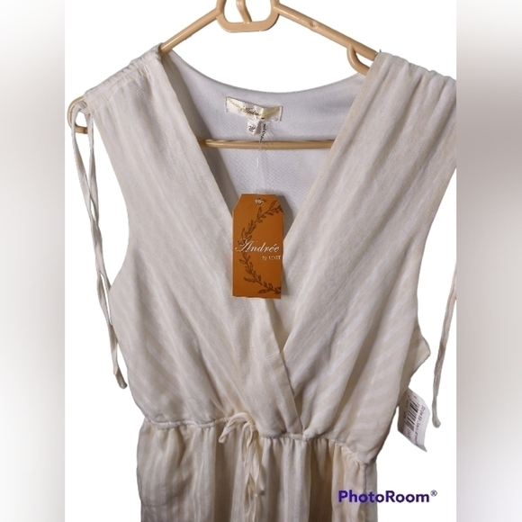 Andree by unit jumpsuit NWT cream and white striped Med - Picture 2 of 15